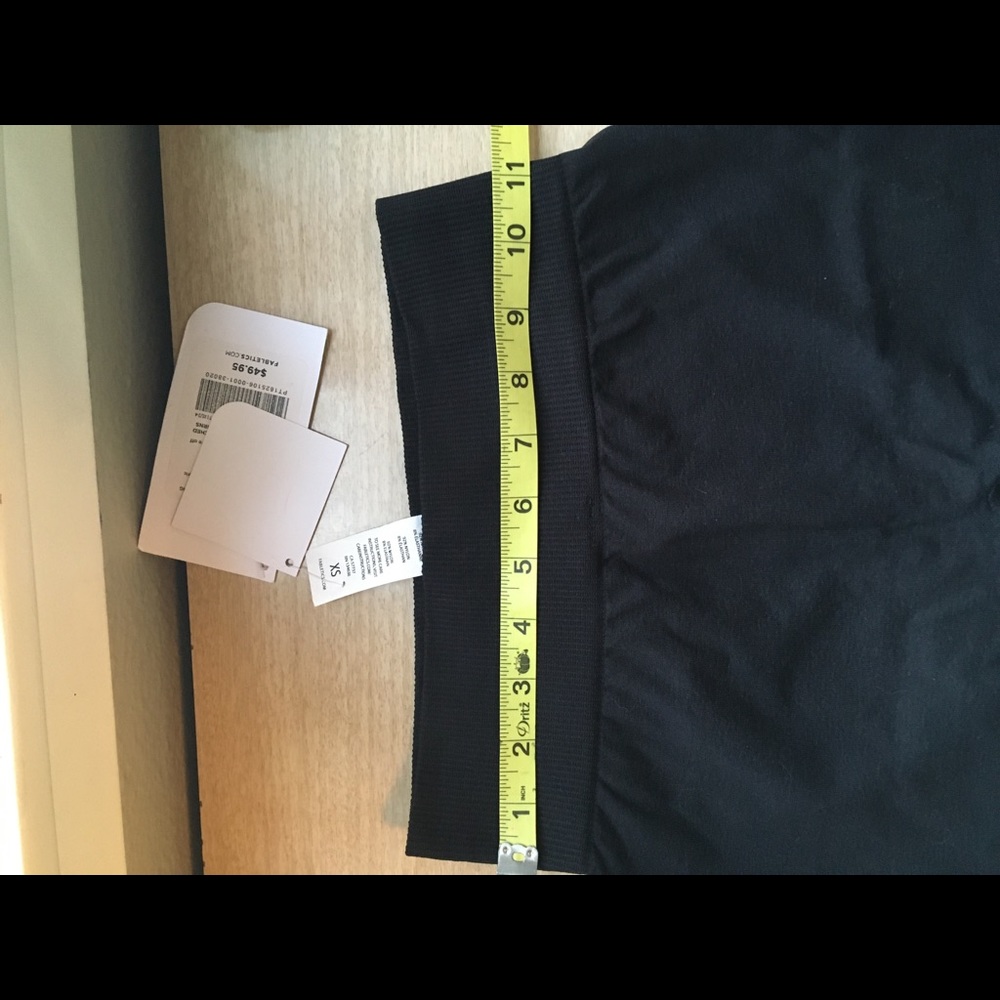 Fabletics leggings size XS Never Worn - Picture 6 of 8